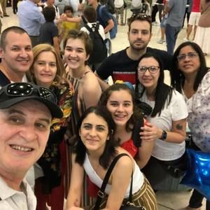 Meet your Posher, Grisel